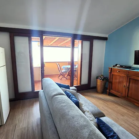 Casa Laura Vista Mare, Vacation Ever Apartment *